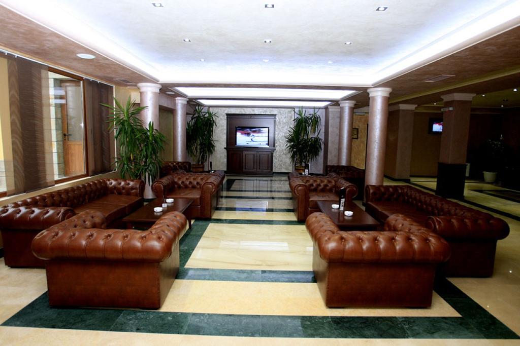 Olymp Hotel Teteven Ngoại thất bức ảnh